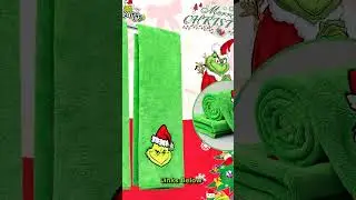 The Grinch Themed Bathroom? Say No More!