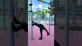 А ты умеешь делать шпагат?😻 