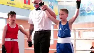 Акеев Артур (Долинск)+Уткин Никита (Шахтерск) (34кг)