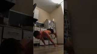 Умеешь отжиматься без ног?😂