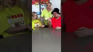 Мама взяла наши сладости 😂 