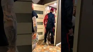 Одна девушка и ДЕСЯТЬ ПАРНЕЙ