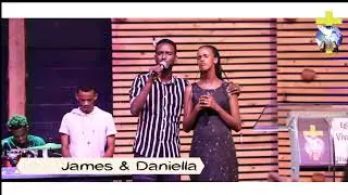 JAMES&DANIELLA MBERE YO GUKORERA IGITARAMO CYA MBERE  MURI ARENA, BATARAMIYE MURI VIVANTE KIMIHURURA