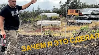 Загородился со всех сторон от соседей  американцев на Гавайях в Америке