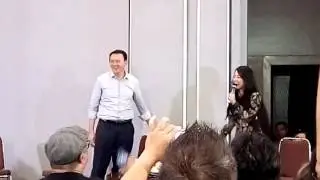 Begini Reaksi Ahok Saat Dewi Persik Minta Peluk