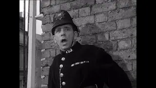 On The Beat 1962 Norman Wisdom & Jennifer Jayne