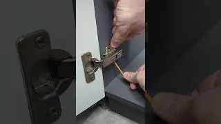 A smart furniture maker shared a trick! How to easily and quickly repair a torn hinge?