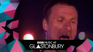 Sleaford Mods perform Discourse in session at Glastonbury 2019