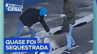 Criminosos tiram mulher à força de carro, fogem com o veículo e voltam para tentar sequestrá-la