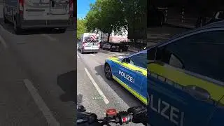 Polizei lieber in Ruhe lassen 👮🏼‍♂️😅😨 
