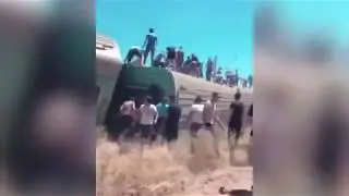 В Казахстане пассажирский поезд сошел с рельсов. Астана — Алма-Ата 2018!!! Есть погибшие.