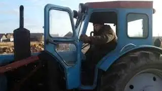 Когда Закончилась Солярка- трактор не заводится, что делать?