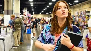 Comic Book Collectors wait HOURS to Get Signatures & Original Art from their Favorite Creators!