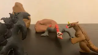 Godzilla and Gomora vs Mega Skullcrawler (Claymation video)