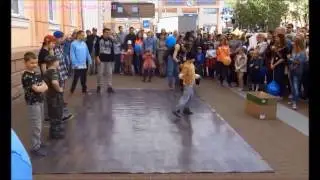 ПАЦАНЫ танцуют ХИП ХОП на улице  Уличные танцы Hip Hop Dance