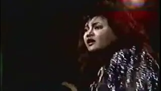 (1987) Emillia Contessa - Hanya Angan (Musik Malam Minggu TVRI)