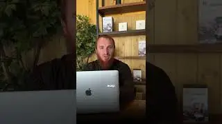 В доме происходили странные вещи, джинн пытался напугать меня . 