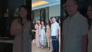 Emotional first look with family 