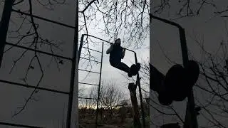 Pull-up with outstretched legs. Sport. Motivation. 💪🤜🤛