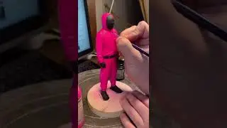 🙄Игра в кальмара. Как сделать фигурку из игры.Squid game. 😎How to make a figurine from a game.
