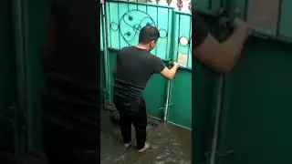 Napa ikut anyut 