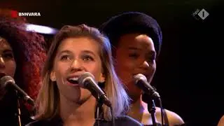 Bridge over troubled water, Jeangu Macrooy & Fuse, DWDD 2018