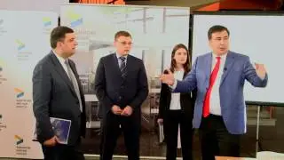 Саакашвили надо прижать Ахметова