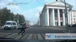 В Твери сбили девушку на пешеходном переходе