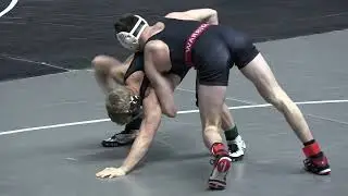 COLLEGE WRESTLERS