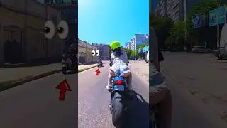 Дедуля засмотрелся..😅 Ему точно понравился МОТОЦИКЛ😂 