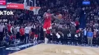 Pelicans fans go crazy after a Zion Williamson 360 windmill dunk