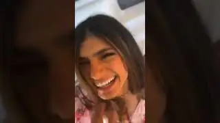 mia khalifa hot kiss 