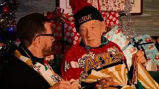 Knitting With Friends | ABBA Voyage