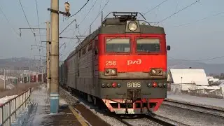 Train videos. Trains in winter in Siberia. Trans-Siberian Railway. Maganskaya station.