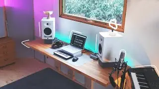 Studio Tour - The Perfect Minimal Pro Setup For Productivity and Creativity