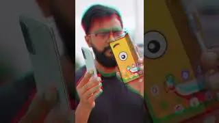 Samsung Folding Phone Typing - Pass Ya Fail #shorts
