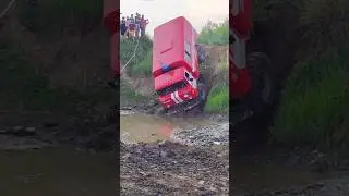 ГАЗ-66 почти достиг предела своих возможностей и чуть не перевернулся. #offroad74 #gaz66 #шишига