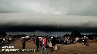 غيوم الجرف المهيبة في سماء امريكا وسحابة الرول العجيبة تظهر فوق المانيا