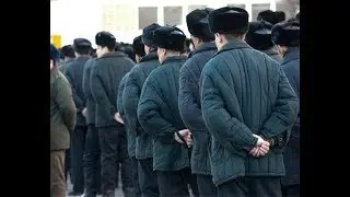 Как зеки в тюрьме передают "малявы" и "прогоны"