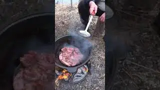 Гусь в казане и коптилке #Shorts