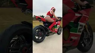 Santa’s New Ride, Happy 2024!🎆