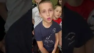 Рома рама ломает турники и брусья😅 