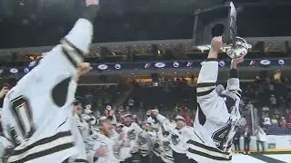 Hershey Bears land at Harrisburg International Airport as 2023 Calder Cup Champions