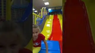 Fun Indoor Playground 🛝 Slides and Trampolines - Vlog For Kids 🧒 