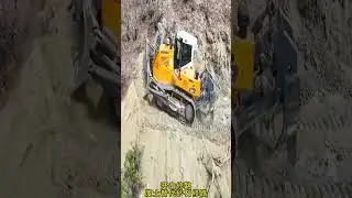 Building roads and building roads, engineering machinery, live shooting on site, it’s time to sh
