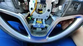 Не получается снять руль смотри видос. Kак снять руль opel antara.