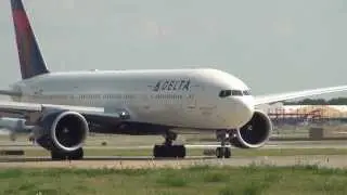 Spectacular Delta 777-200LR Takeoff Minneapolis Int'l Airport HD