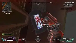 Killing Twitch streamers and tbagging them with reactions in Apex Legends