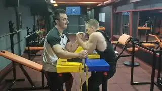 День боротьби у Київській школі армрестлінгу / 29.10.2022 / Частина 1