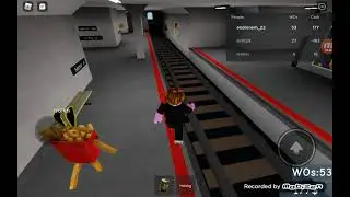 Играю в симулятор поезда в Roblox